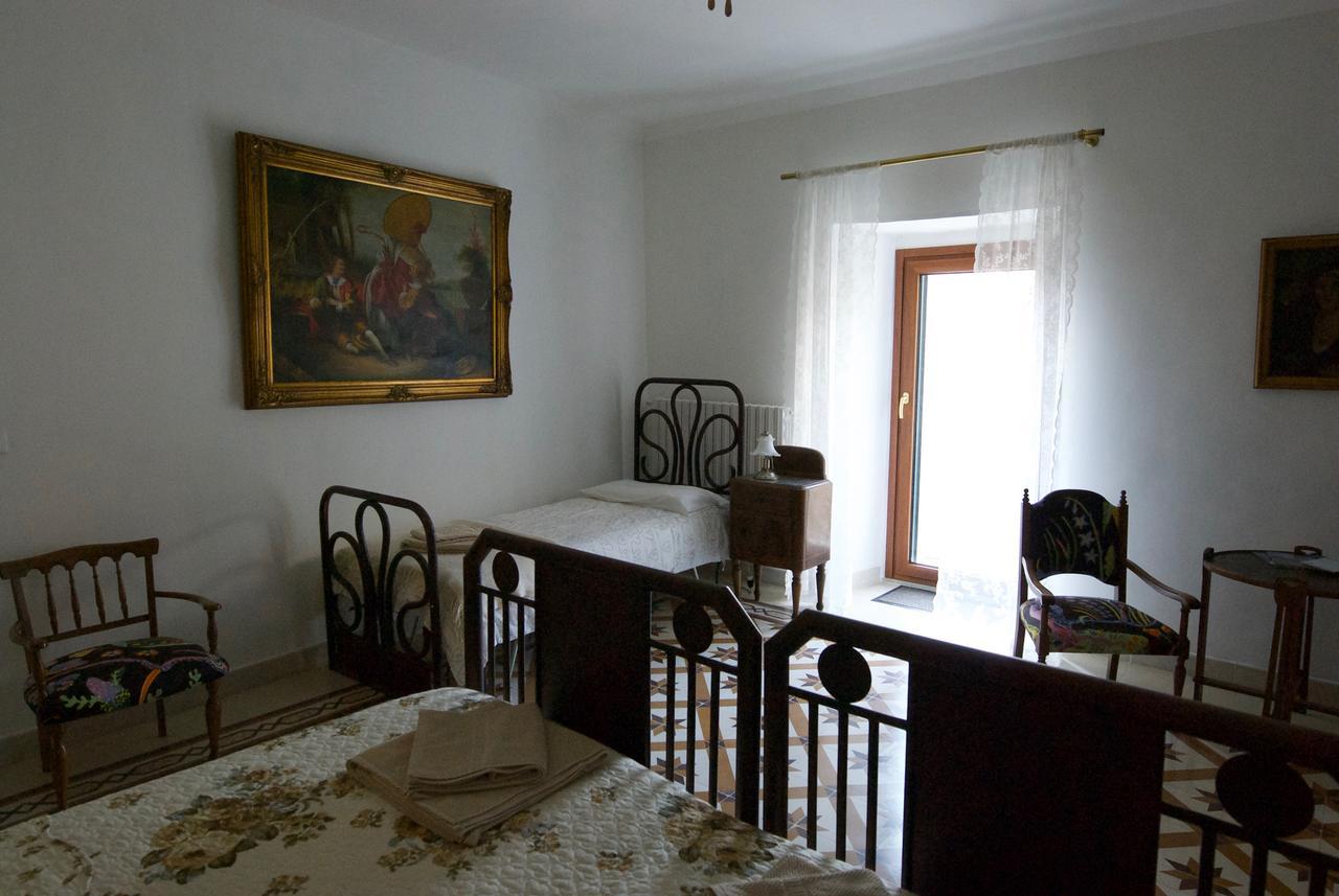 Bed and Breakfast Art & Breakfast Ripabottoni Екстер'єр фото